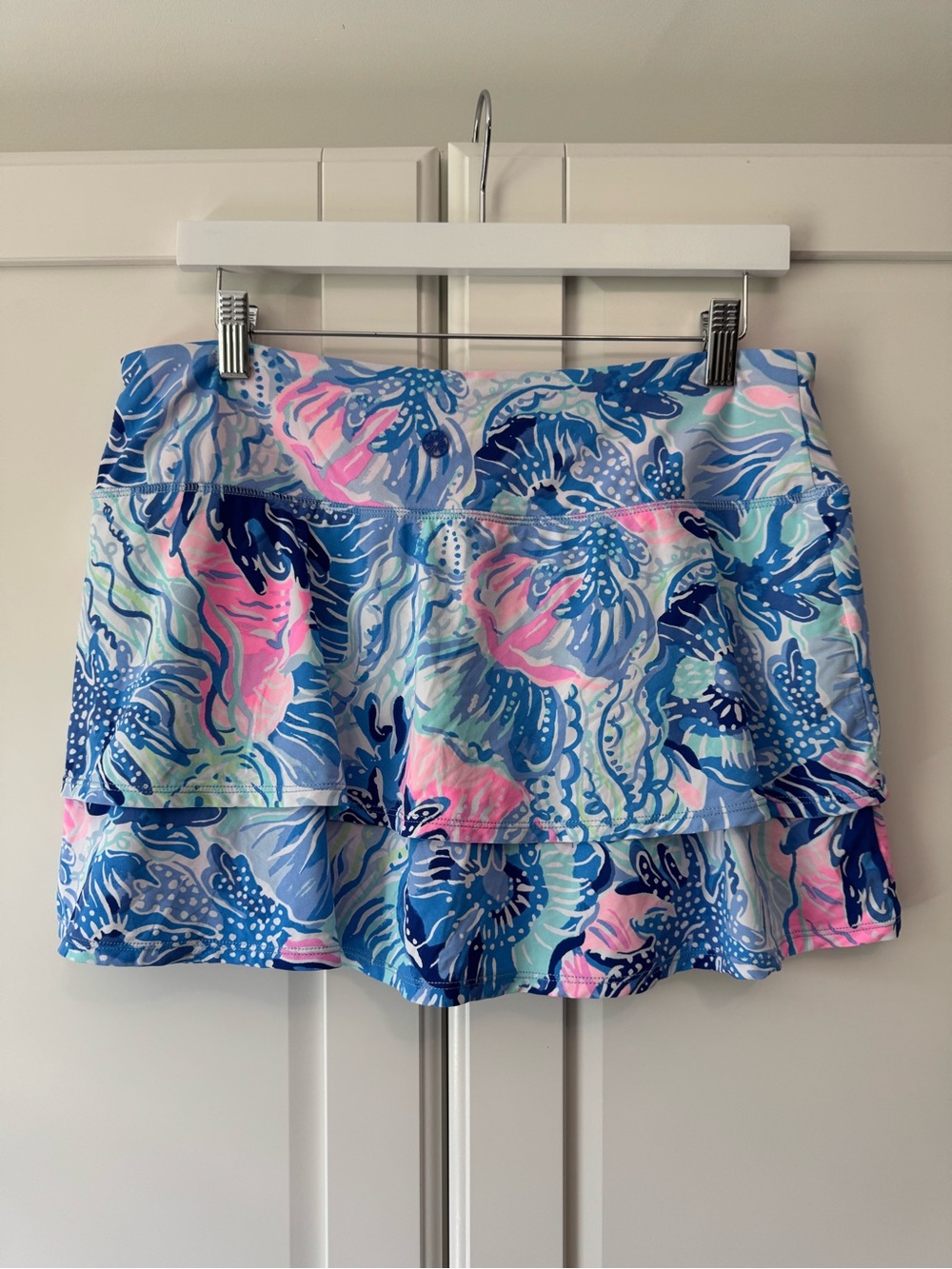 Lilly Pulitzer Adlai Luxletic Shade Seekers Beach Floral Tiered Mini Skort Large - Picture 6 of 8
